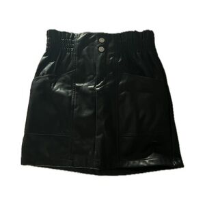 High waisted black leather skirt